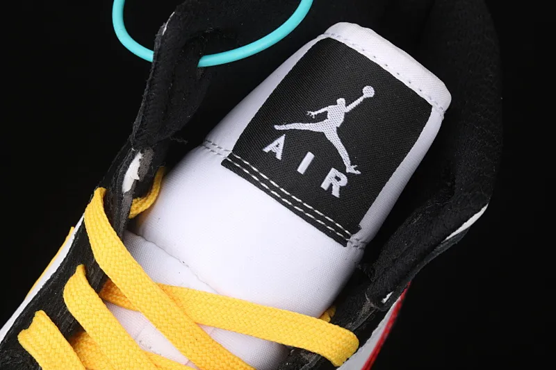 All categories Air Jordan Jordan series basketball shoes Air Jordan 1 Mid Air Jordan 1 Mid AJ1 Joe 1 red and yellow color hook Yuanyang mid-top basketball shoes BQ6472-063